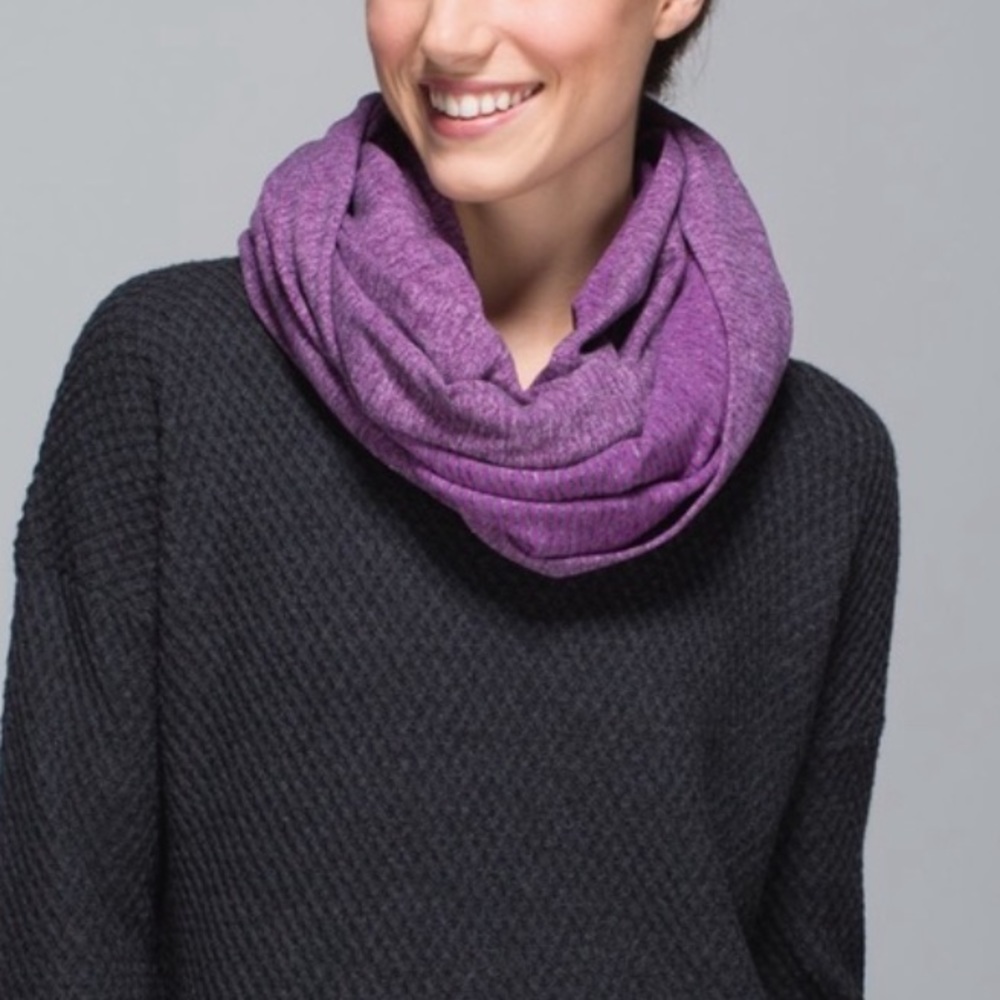 Lululemon scarf - Picture 2 of 4